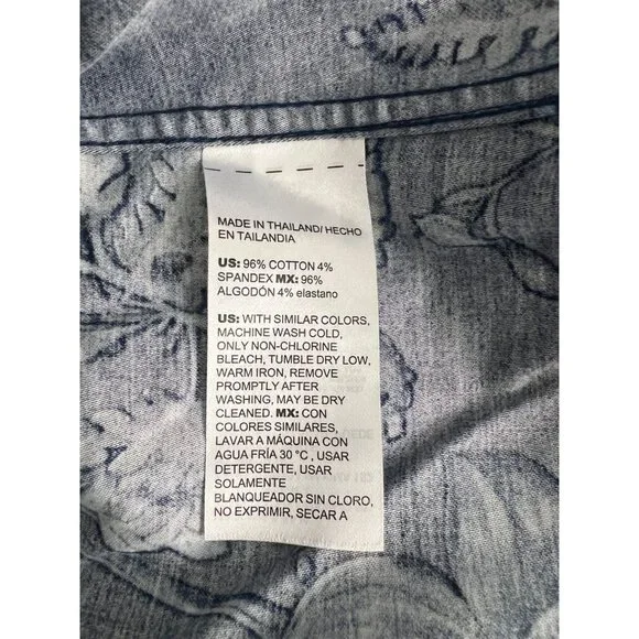 Chico's No Iron Button Front Shirt Autumn Whisps Tunic Size 4 US 20 NWT Blue - Picture 3 of 9